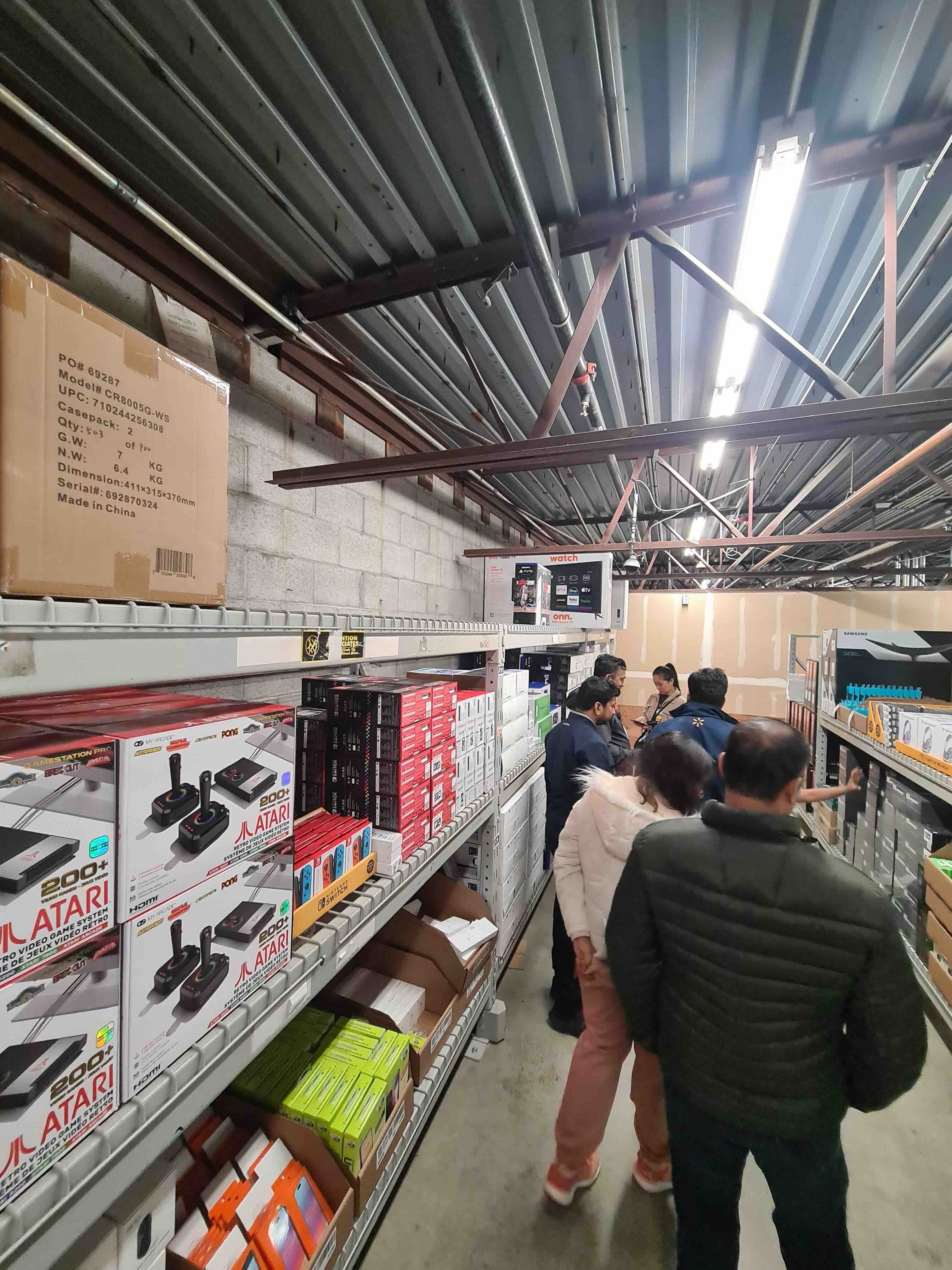 Store manager guiding the Walmart fulfillment walkthrough
